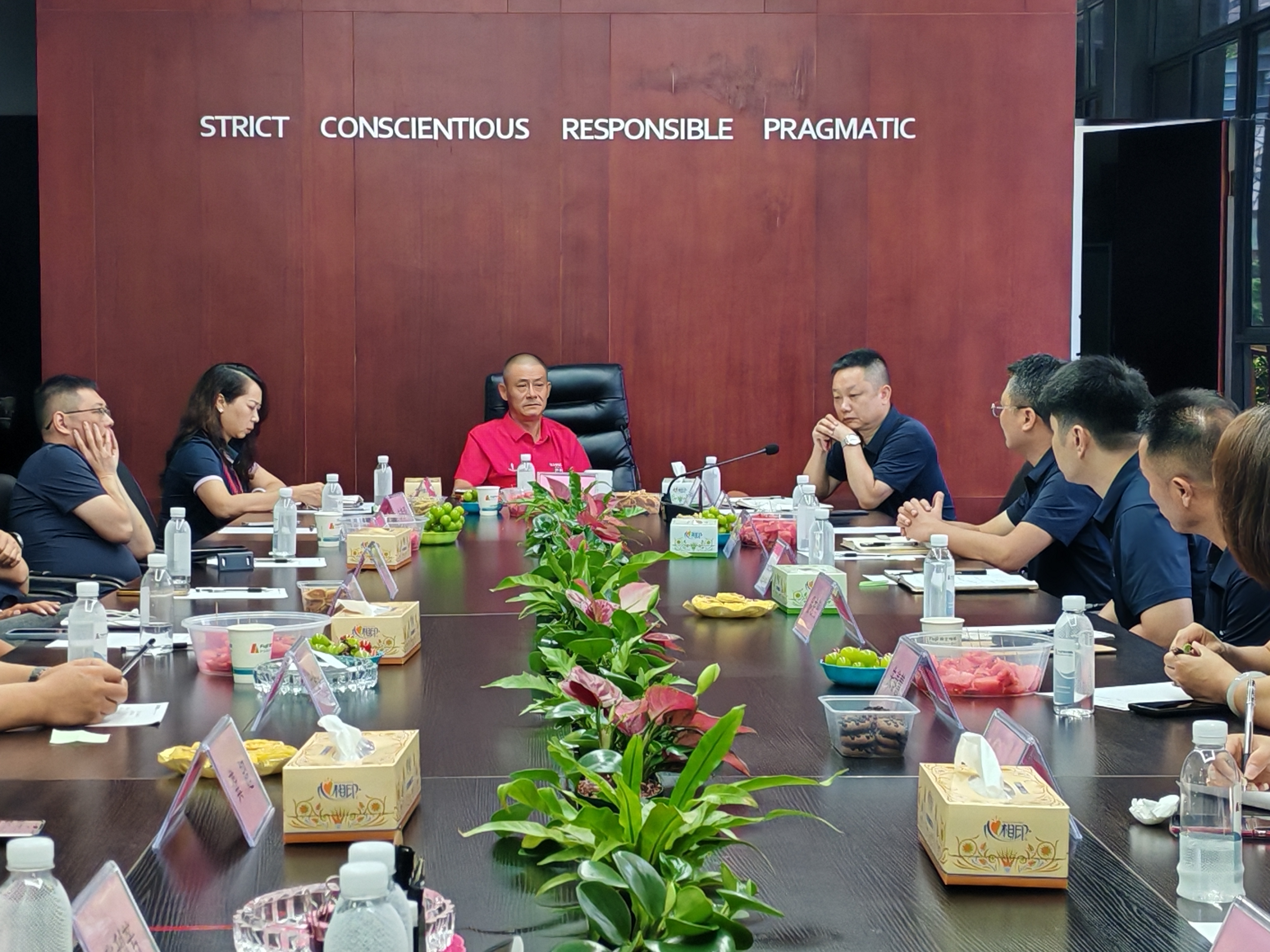 破局前行，聚力攻坚 | 多宝官方网站_多宝（中国）
年中总结规划会
